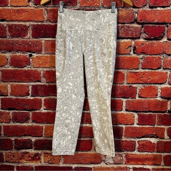 Lululemon leggings size 2 - Picture 1 of 7